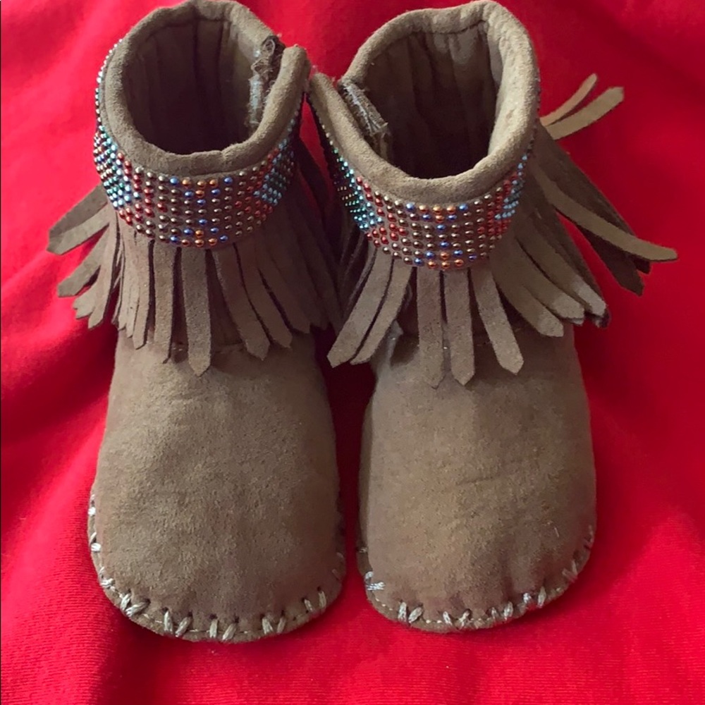 Baby Booties - Picture 1 of 6